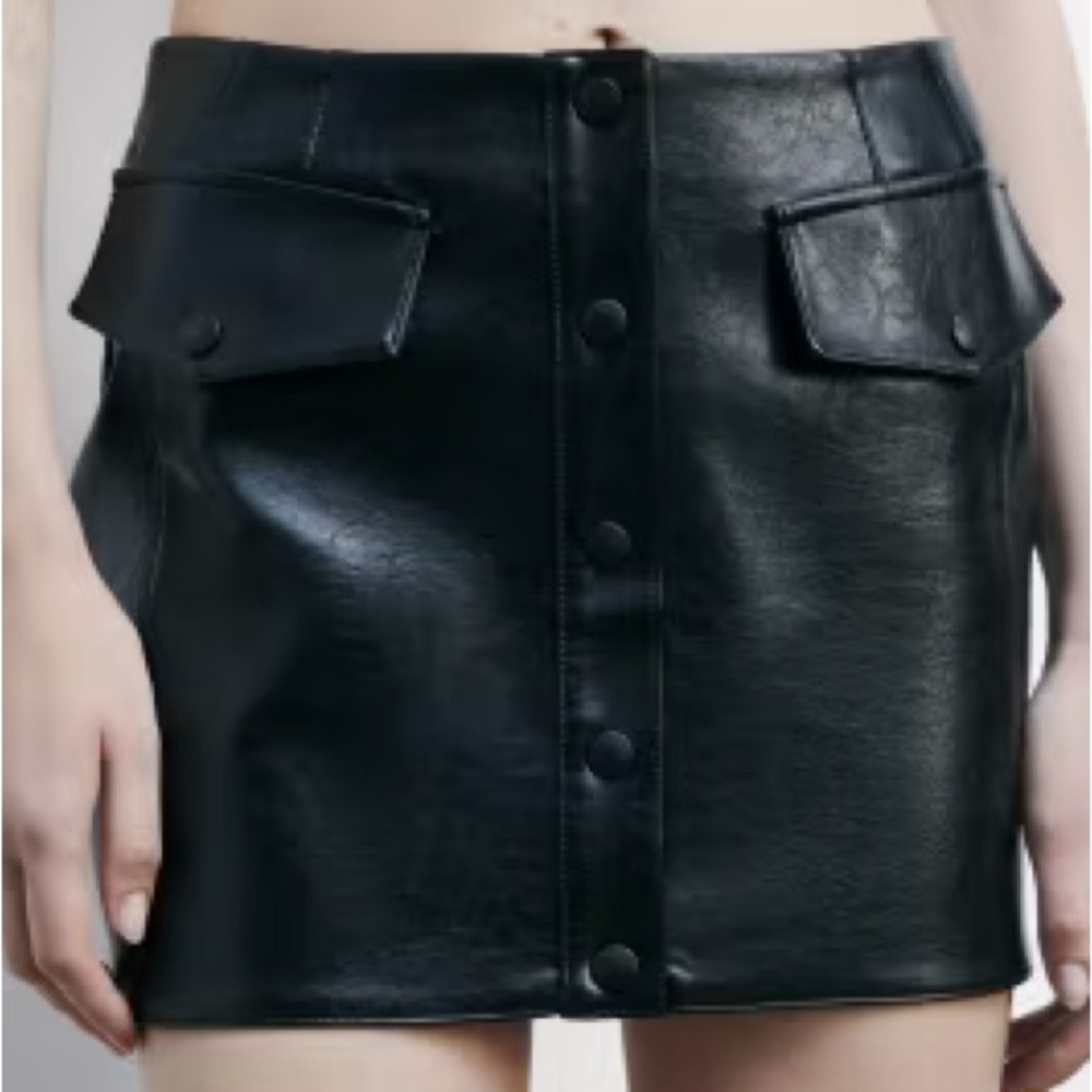 CATO Black Faux Leather Mini Skirt w Front Pockets & Buttons - Picture 4 of 10